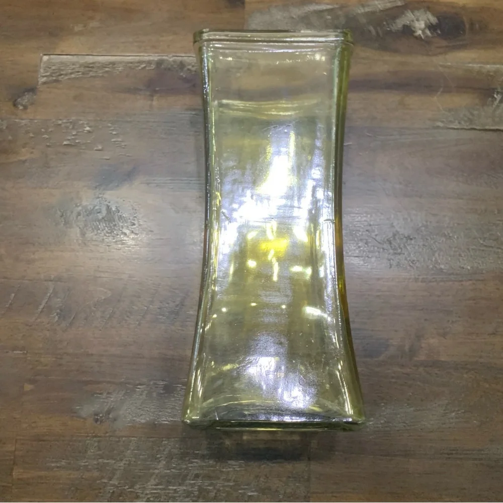 Yellow glass unique square shaped floral decorative vase. 8in tall 3.5in opening